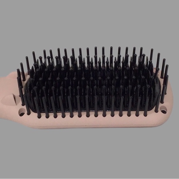 Heated Ceramic Straightening Brush by l’ange Hair Le Vite, On-line Videos, Blush - Picture 3 of 7